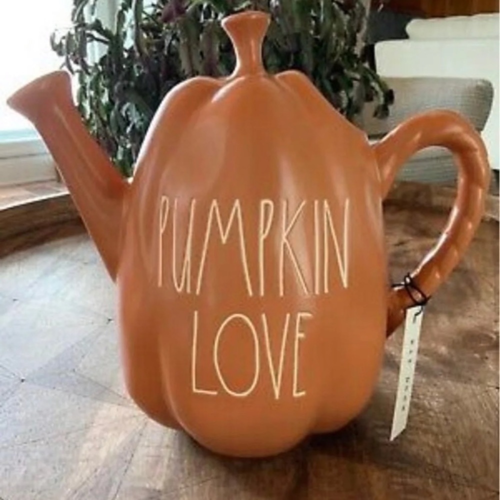 NWT Rae Dunn Pumpkin Love Watering Can